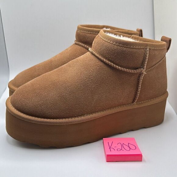 CUSHIONAIRE Women's Genuine Suede pull on platform boot +Memory Foam 9 CHESTNUT - Picture 3 of 7